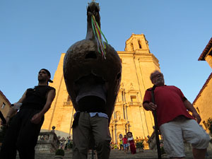 Corpus 2017. Assaig del ball de l'Àliga a la nau de la Catedral de Santa Maria