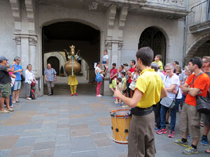 Arribada a Girona de la Flama del Canigó 2017