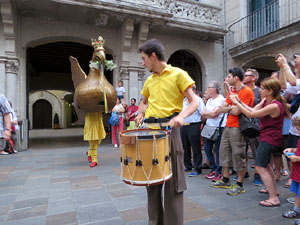 Arribada a Girona de la Flama del Canigó 2017