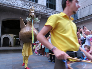 Arribada a Girona de la Flama del Canigó 2017