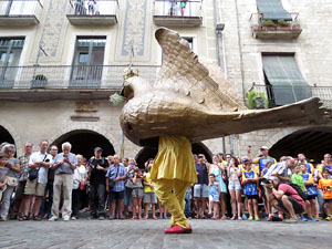 Arribada a Girona de la Flama del Canigó 2017