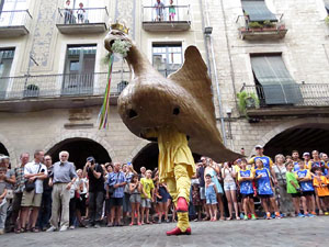 Arribada a Girona de la Flama del Canigó 2017