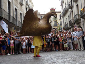 Arribada a Girona de la Flama del Canigó 2017