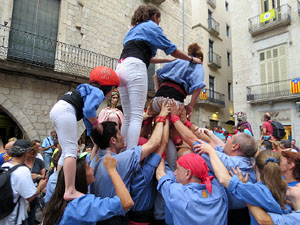 Arribada a Girona de la Flama del Canigó 2017