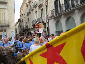 Arribada a Girona de la Flama del Canigó 2017