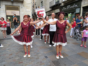 Arribada a Girona de la Flama del Canigó 2017