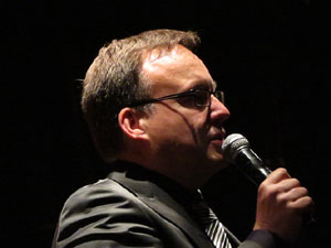 Festival Strenes 2017. Concert Tossudament Llach a les escales de la Catedral