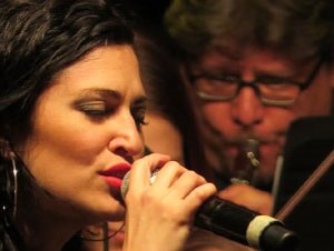 Festival Strenes 2017. Concert Tossudament Llach a les escales de la Catedral