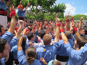 Temps de Flors 2017. Diada Castellera a la pla&ccedil;a de Sant Feliu amb els Marrecs de Salt, els Xics de Granollers, i els Xiquets de Reus