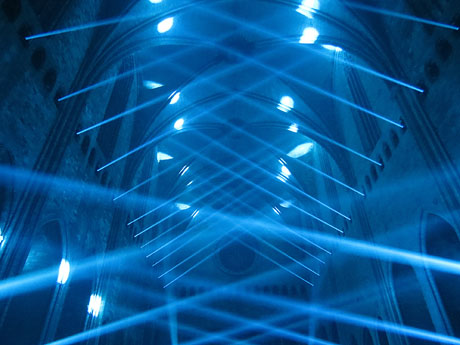 Transfiguració de la nau. Espectacle de llum i música a la nau gòtica de la Catedral de Girona, sota la direcció de Xavi Bové