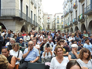 Compareixença del President Carles Puigdemont al Parlament. Discurs de la independència