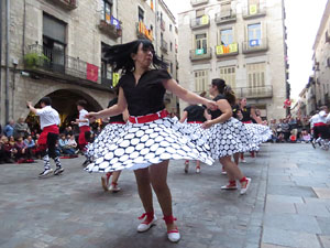 Fires 2017. Ball de gitanes de Montmel&oacute; a la pla&ccedil;a del Vi