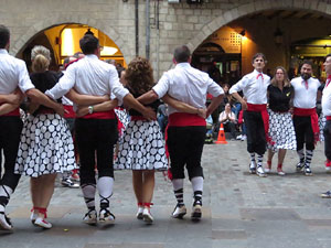 Fires 2017. Ball de gitanes de Montmel&oacute; a la pla&ccedil;a del Vi