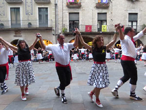 Fires 2017. Ball de gitanes de Montmel&oacute; a la pla&ccedil;a del Vi