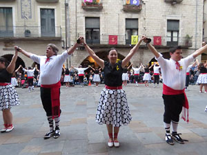 Fires 2017. Ball de gitanes de Montmel&oacute; a la pla&ccedil;a del Vi