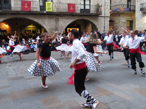 Fires 2017. Ball de gitanes de Montmel&oacute; a la pla&ccedil;a del Vi