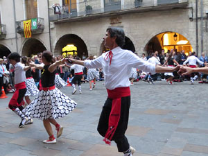 Fires 2017. Ball de gitanes de Montmel&oacute; a la pla&ccedil;a del Vi