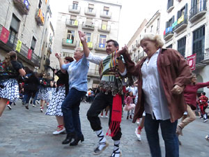 Fires 2017. Ball de gitanes de Montmel&oacute; a la pla&ccedil;a del Vi
