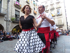 Fires 2017. Ball de gitanes de Montmel&oacute; a la pla&ccedil;a del Vi