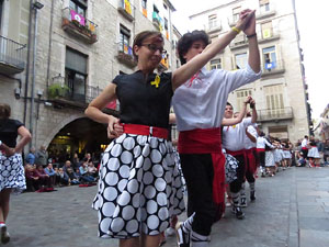 Fires 2017. Ball de gitanes de Montmel&oacute; a la pla&ccedil;a del Vi
