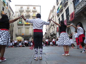 Fires 2017. Ball de gitanes de Montmel&oacute; a la pla&ccedil;a del Vi