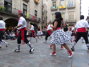 Fires 2017. Ball de gitanes de Montmel&oacute; a la pla&ccedil;a del Vi