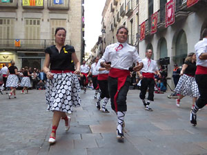 Fires 2017. Ball de gitanes de Montmel&oacute; a la pla&ccedil;a del Vi