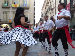 Fires 2017. Ball de gitanes de Montmel&oacute; a la pla&ccedil;a del Vi