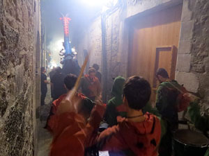 Fires 2017. La Beatufarra, descens del Beatusaure per les escales de la Catedral de Girona