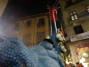 Fires 2017. La Beatufarra, descens del Beatusaure per les escales de la Catedral de Girona