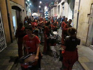 Fires 2017. La Beatufarra, descens del Beatusaure per les escales de la Catedral de Girona