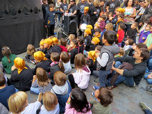 Fires 2017. Passejada amb la Mula Baba i teatre de titelles a la Rambla de la Llibertat