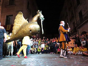 Fires 2017. Ballades de capgrossos, gegants i faràndula a la plaça del Vi