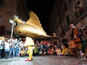 Fires 2017. Ballades de capgrossos, gegants i faràndula a la plaça del Vi