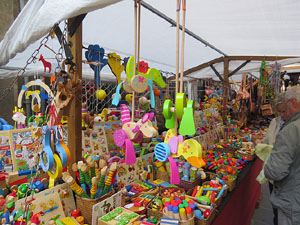 Fires 2017. 29a. Trobada d'Artesans, Brocanters i Antiquaris a diversos carrers i places de la ciutat