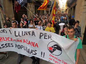 Concentraci&oacute; a la pla&ccedil;a del Vi en protesta per l'empresonament de Cuixart i S&aacute;nchez