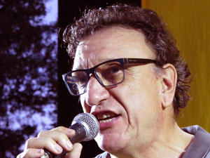 Manifestació 'República!' pels carrers de la ciutat i el Parc de la Devesa