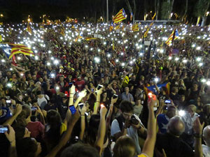 Manifestació 'República!' pels carrers de la ciutat i el Parc de la Devesa