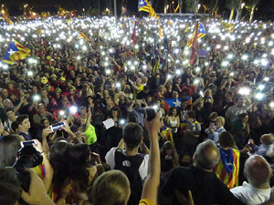Manifestació 'República!' pels carrers de la ciutat i el Parc de la Devesa
