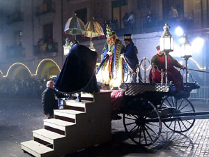 La Cavalcada de Reis 2018. Arribada del seguici a la plaça del Vi