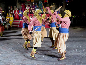 La Cavalcada de Reis 2018. Arribada del seguici a la plaça del Vi