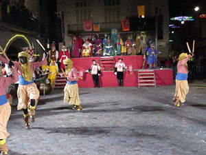 La Cavalcada de Reis 2018. Arribada del seguici a la plaça del Vi