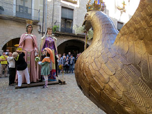 Toc de rams. Canvi dels rams de flors de les gegantes de Girona