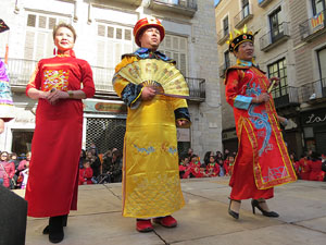Celebraci&oacute; de l'any nou xin&egrave;s, el 4716, any del Gos, a Girona