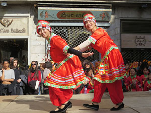 Celebraci&oacute; de l'any nou xin&egrave;s, el 4716, any del Gos, a Girona