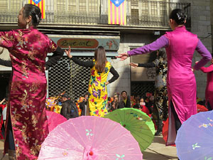 Celebraci&oacute; de l'any nou xin&egrave;s, el 4716, any del Gos, a Girona