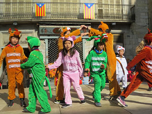 Celebraci&oacute; de l'any nou xin&egrave;s, el 4716, any del Gos, a Girona