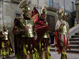 Setmana Santa 2018 a Girona. Sortida dels Manaies per lliurar el Pen&oacute;