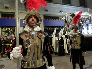 Setmana Santa 2018 a Girona. Process&oacute; del Sant Enterrament