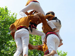 Temps de Flors 2018. Diada Castellera a la pla&ccedil;a de Sant Feliu amb els Marrecs de Salt, els Xics de Granollers, i els Sagals d�Osona